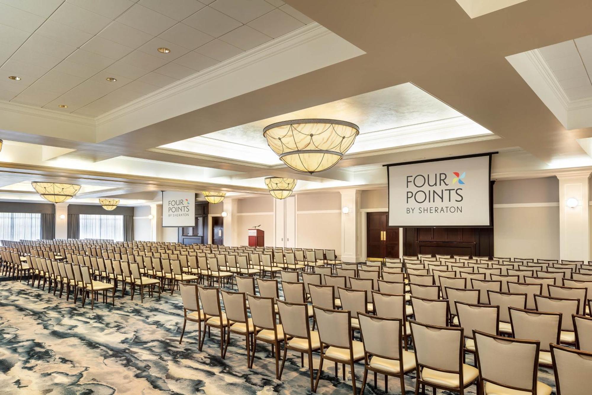 Four Points By Sheraton Norwood Conference Center Extérieur photo