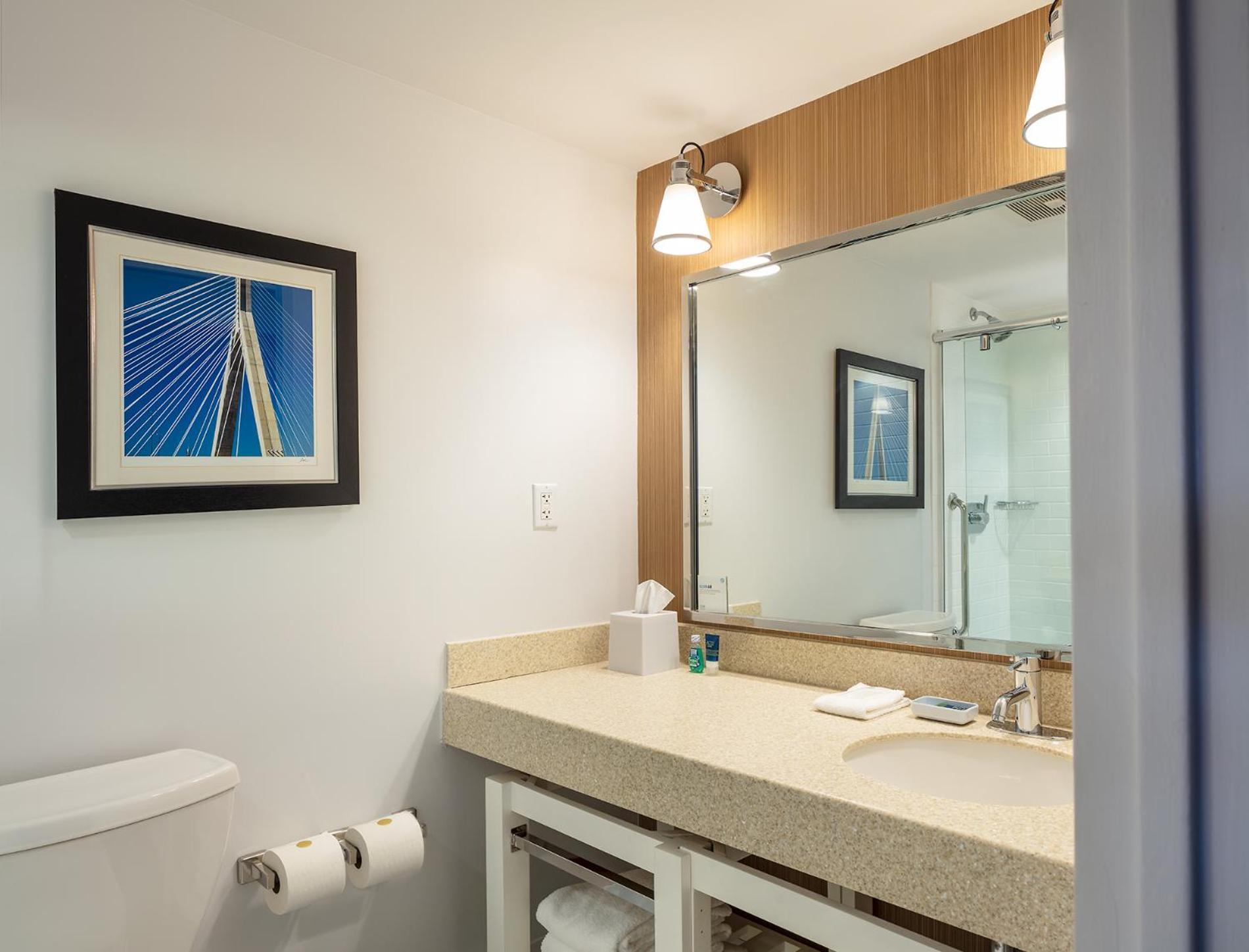 Four Points By Sheraton Norwood Conference Center Extérieur photo